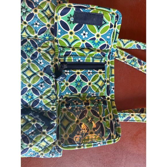 Vera Bradley Set Daisy Daisy Hipster Messenger Cross Body, Tote, Wallet Bags - Picture 5 of 11